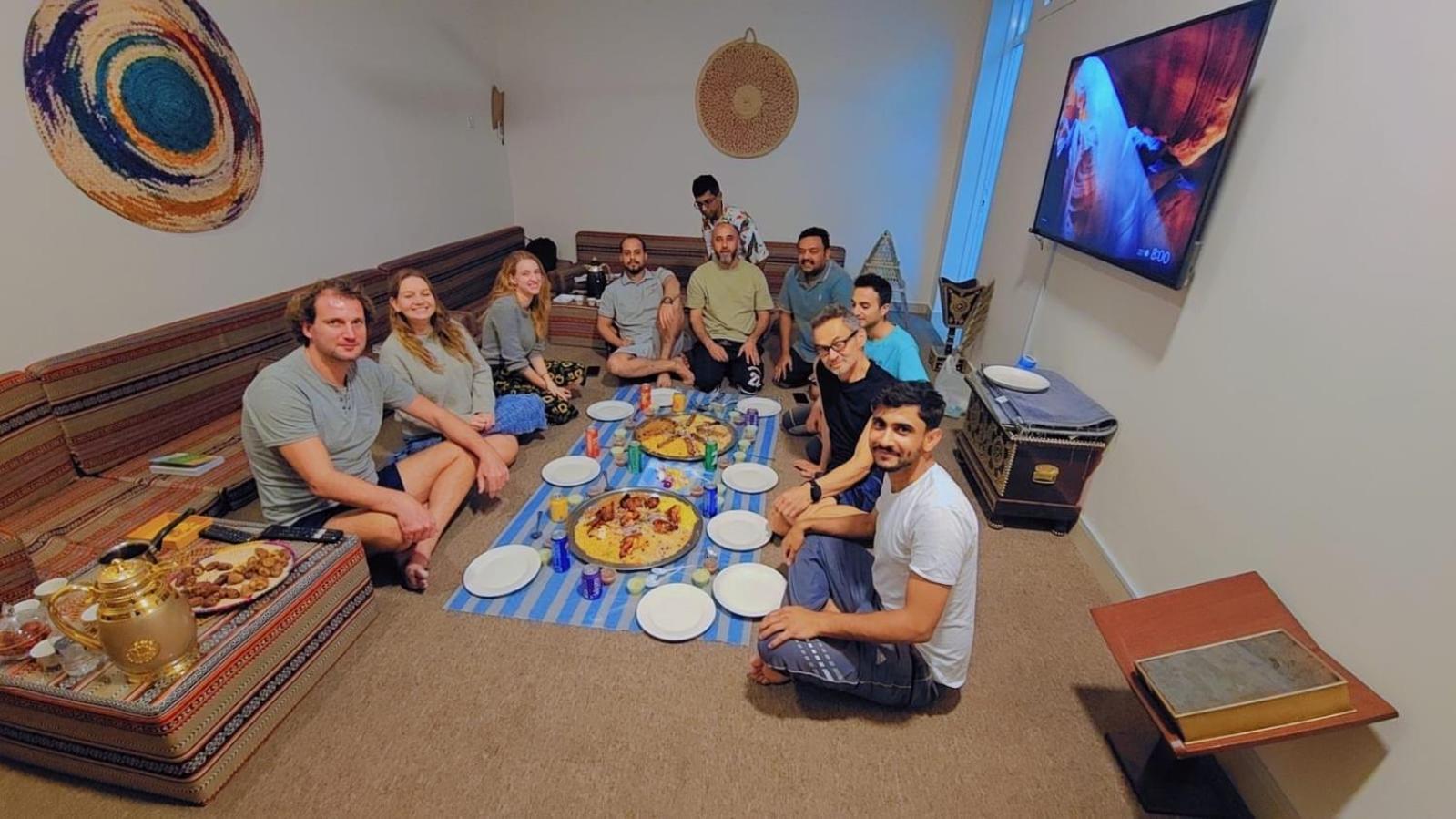 Legacy Hostel Muskat Bagian luar foto
